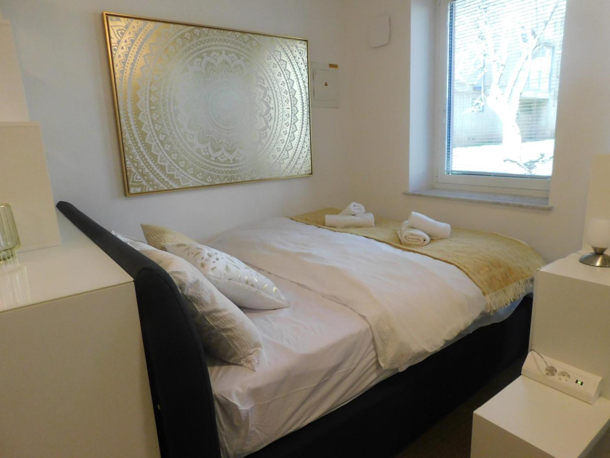 Modern Center Studio Under The Castle - Free Parking Apartment Ljubljana Exterior photo