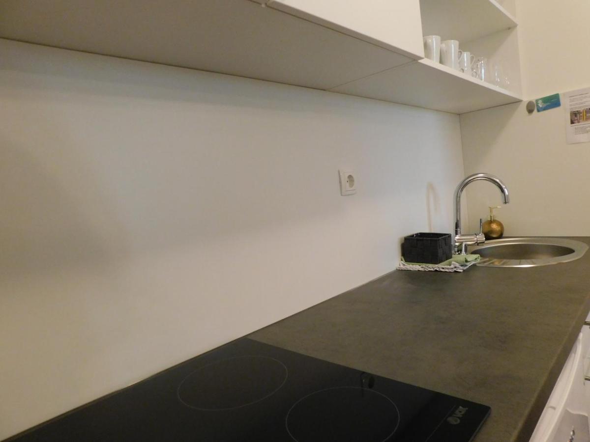 Modern Center Studio Under The Castle - Free Parking Apartment Ljubljana Exterior photo
