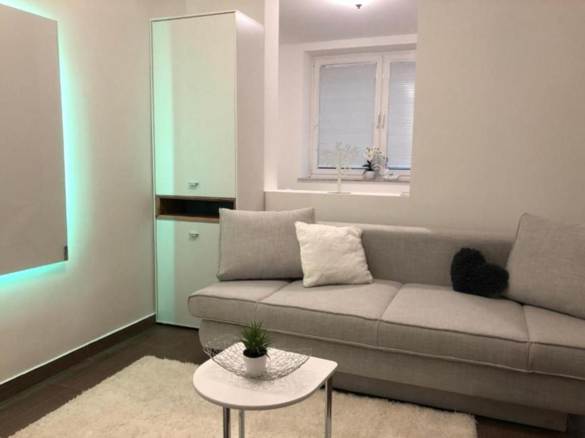 Modern Center Studio Under The Castle - Free Parking Apartment Ljubljana Exterior photo